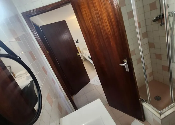 Aaa T0 Piscina Marina 3*